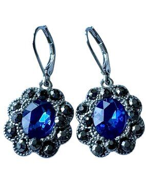 Monet Drop Earrings Victorian Revival Silver Tone Blue Pierced Lever Backing